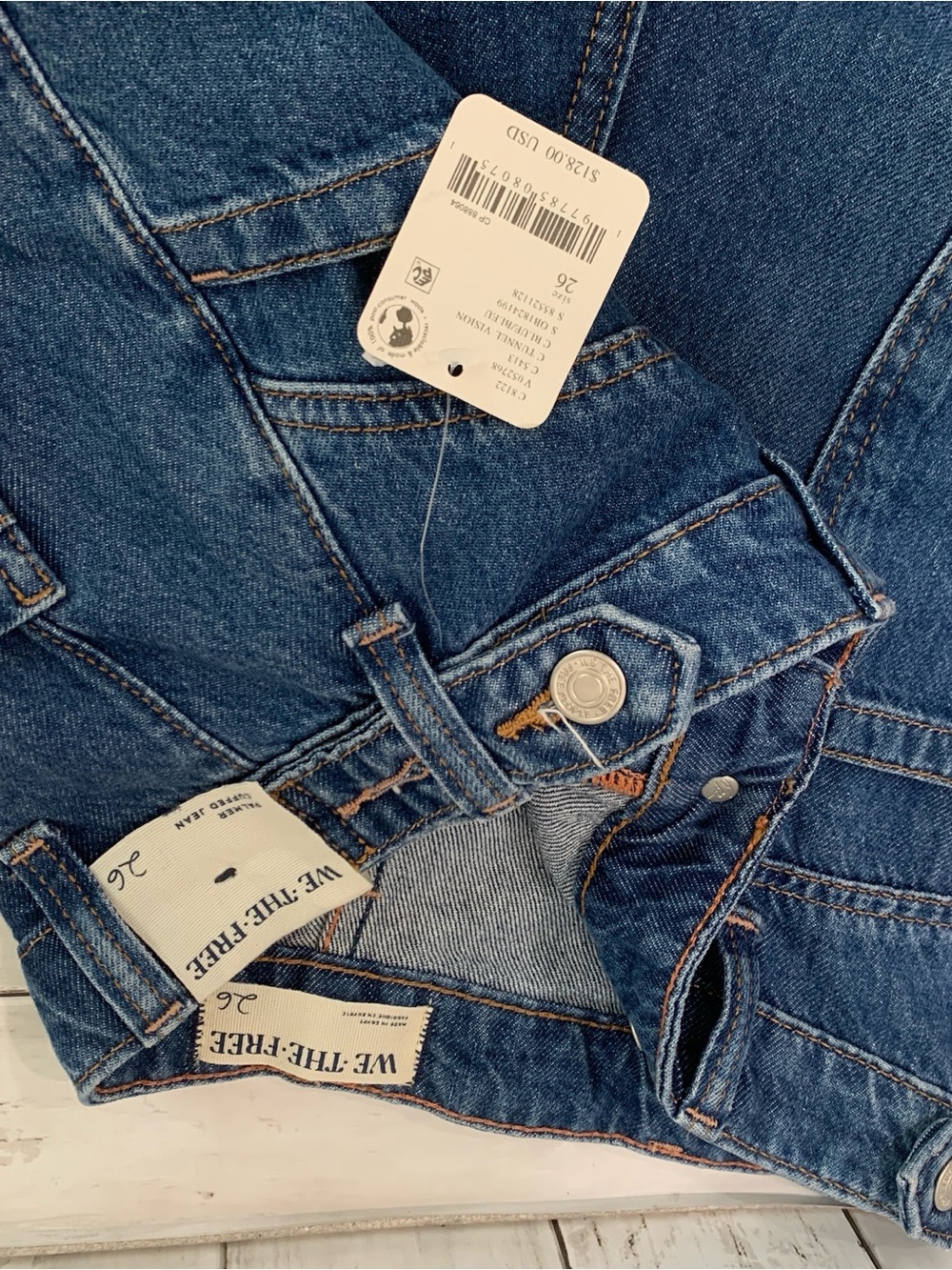 Free People We The Free Palmer 26  Cuffed Jeans Tunnel Vision Baggy Relaxed NWT - Picture 16 of 16